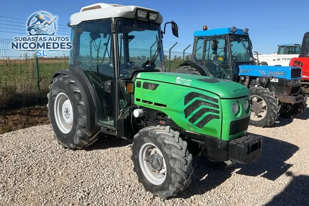 Deutz Fahr Agrocompact F100 4WD, foto 2 de 10