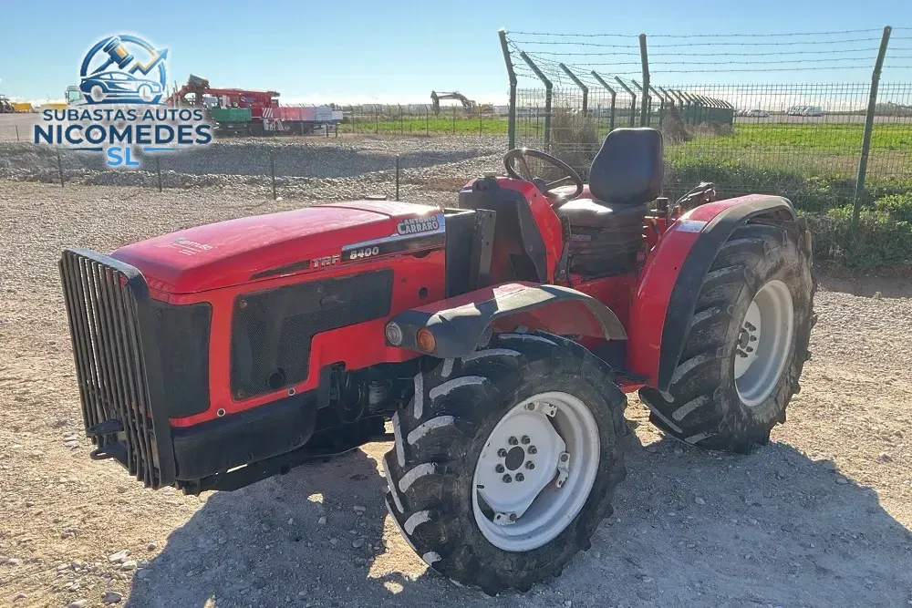 Antonio Carraro SRX 8400 4WD, foto 3 de 10