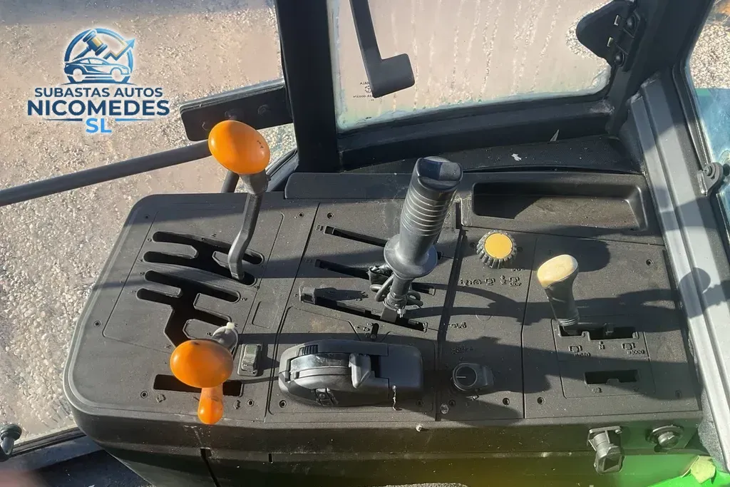 John Deere 6010 4WD, foto 7 de 10