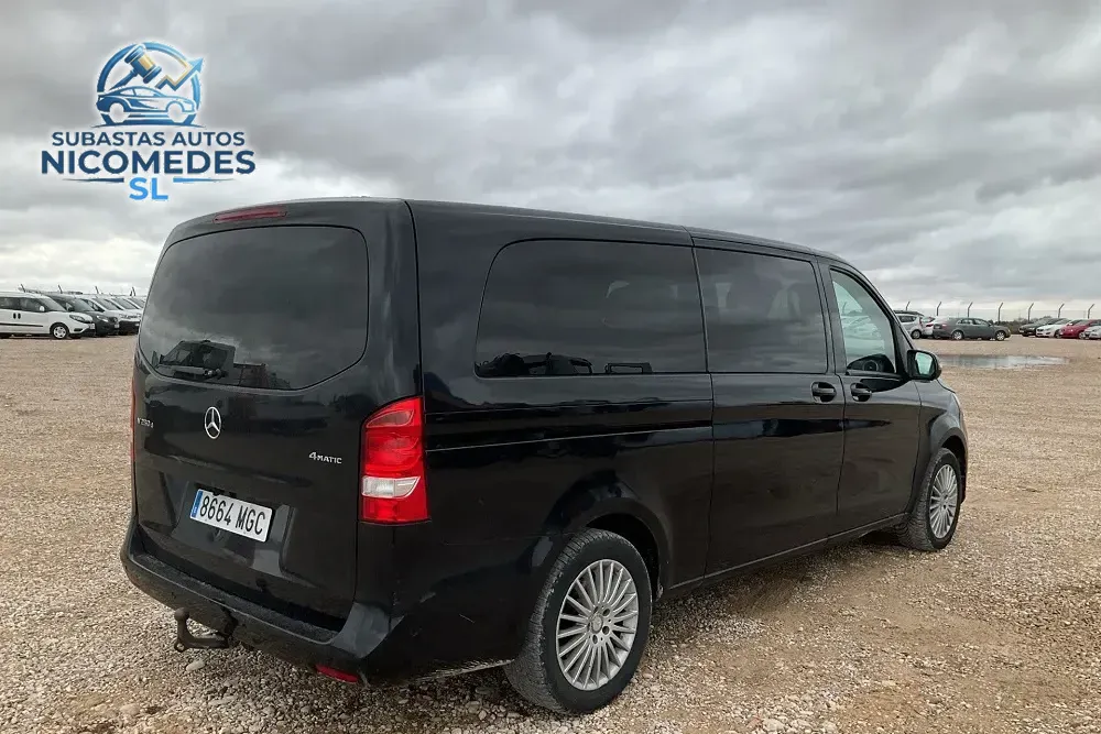 Mercedes-Benz Clase V 250 d Monovolumen de pasajeros premium, foto 14 de 14