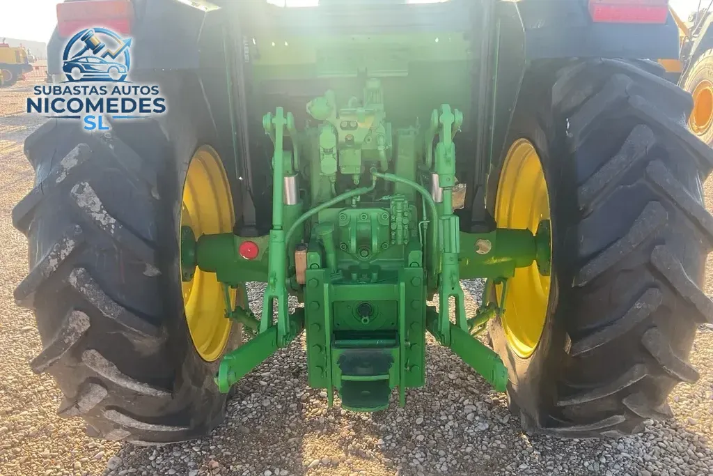 John Deere 6010 4WD, foto 8 de 10