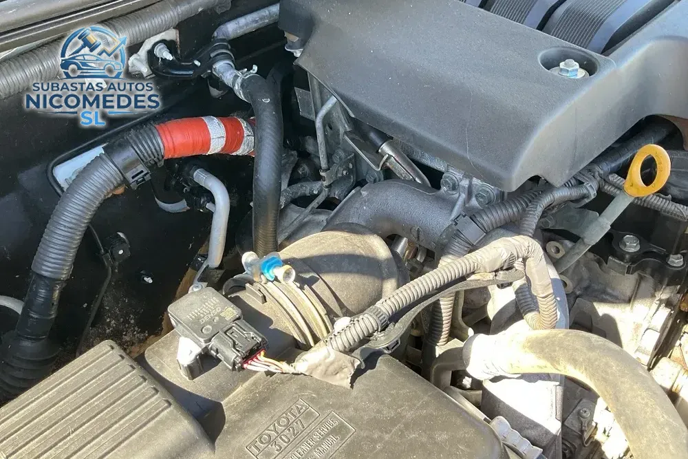 Toyota Land Cruiser 4WD, foto 14 de 14