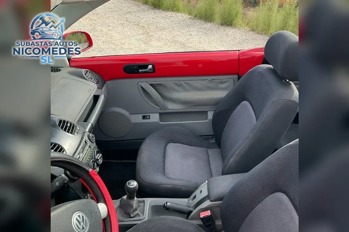 Volkswagen New Beetle Convertible (Cabriolet), foto 8 de 10
