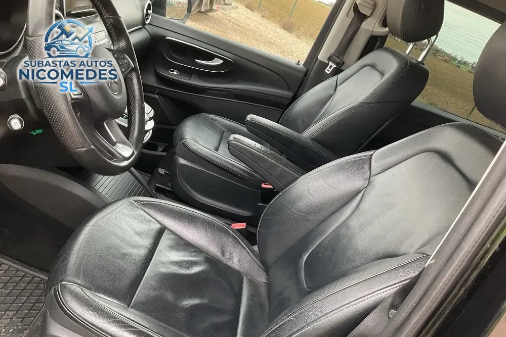 Mercedes-Benz Clase V 250 d Monovolumen de pasajeros premium, foto 13 de 14