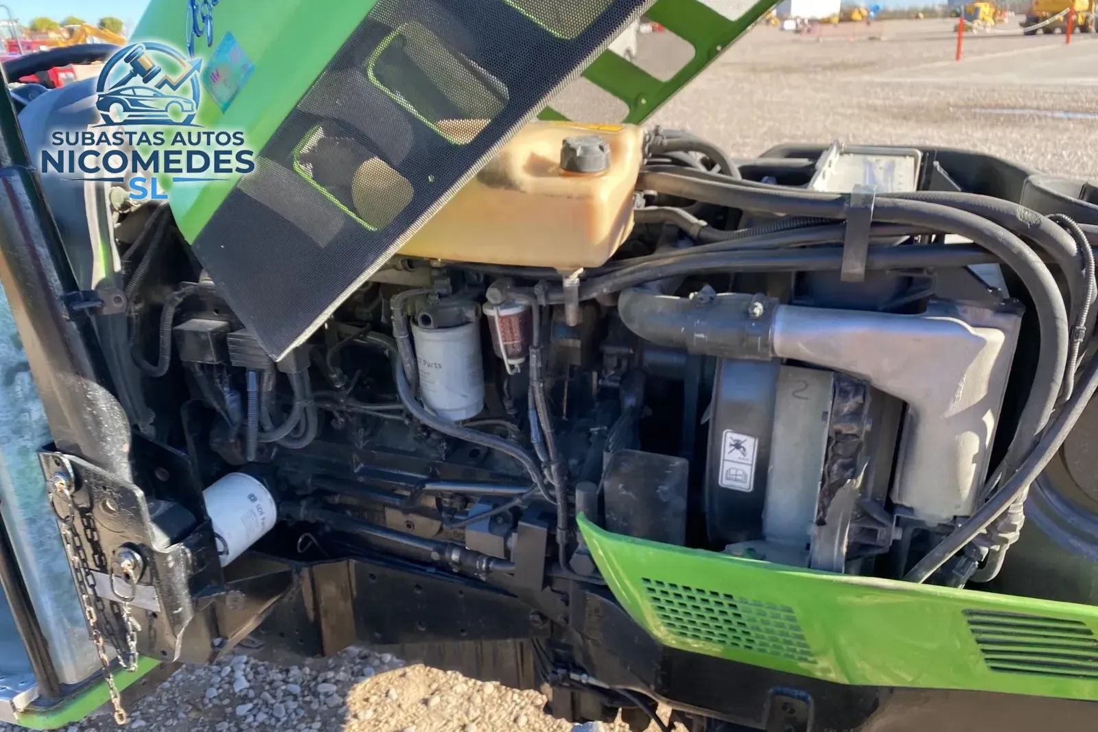 Deutz-Fahr Agroplus F430 4WD, foto 10 de 10