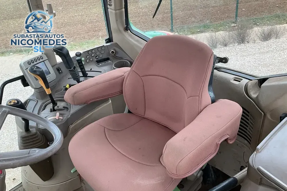 John Deere 6330 Premium 4WD, foto 2 de 10