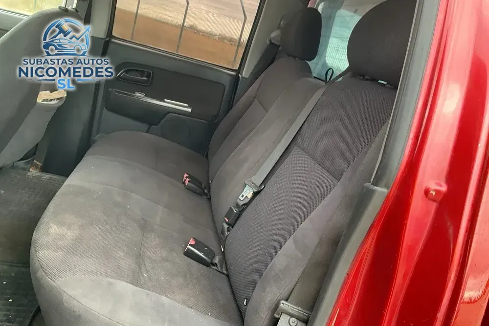 Isuzu D-MAX 4x4 Crew Cab Pickup 3.0 TD Intercooler, foto 8 de 10