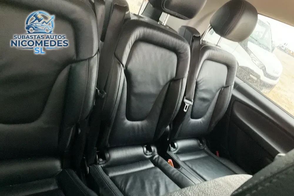 Mercedes-Benz Clase V 250 d Monovolumen de pasajeros premium, foto 3 de 14