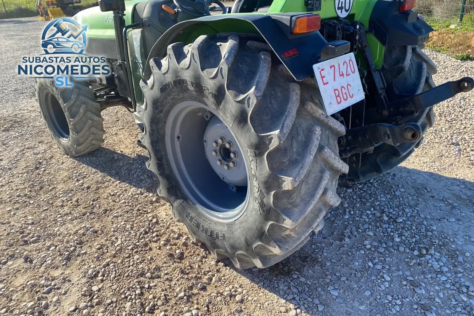 Deutz-Fahr Agroplus F430 4WD, foto 4 de 10