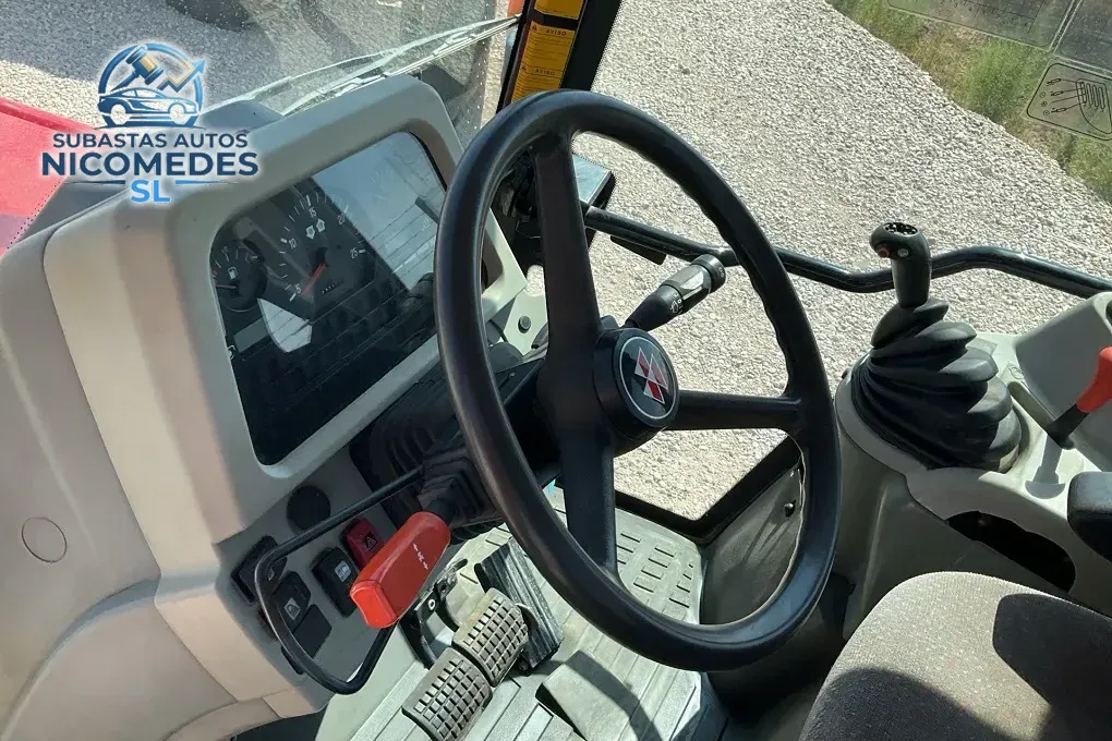Massey Ferguson 5455 4WD, foto 3 de 10