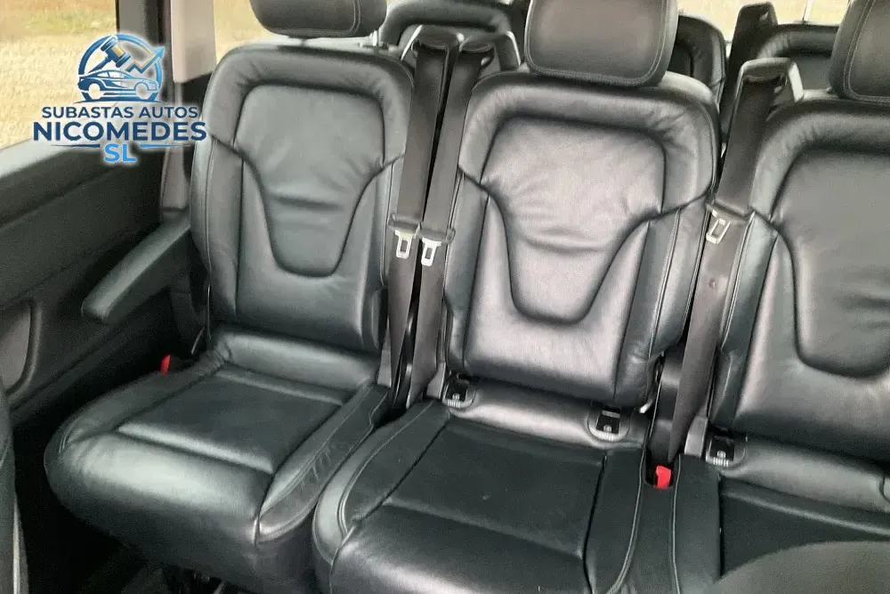 Mercedes-Benz Clase V 250 d Monovolumen de pasajeros premium, foto 10 de 14