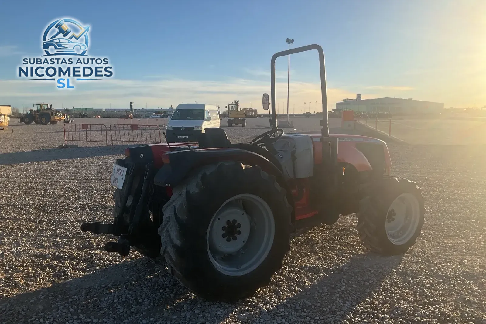 Massey Ferguson 3340F 4WD, foto 4 de 8