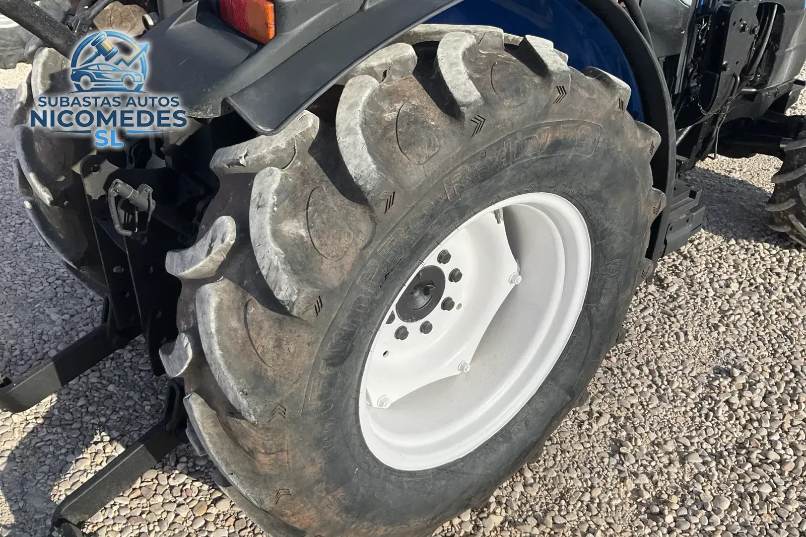 New Holland TN75N 4WD, foto 7 de 11