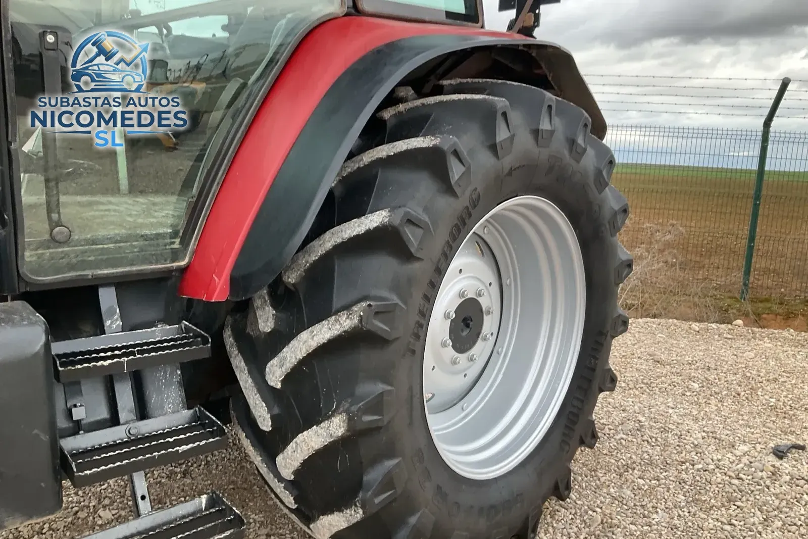 Case IH MXM140 4WD, foto 2 de 11