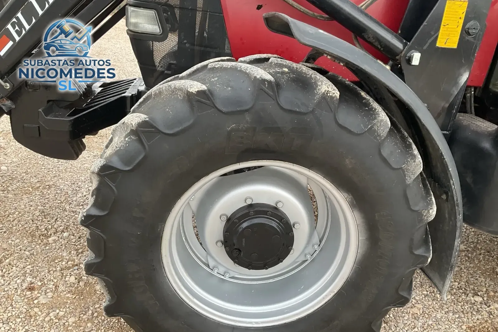 Case IH MXM140 4WD, foto 6 de 11