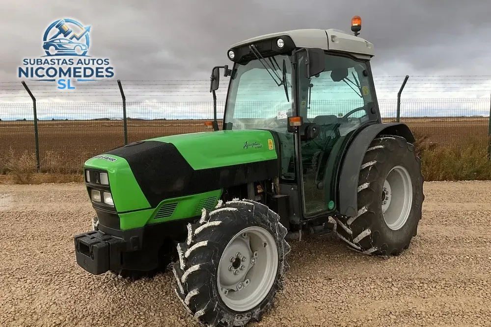 Deutz-Fahr Agroplus F 420 4WD, foto 3 de 11