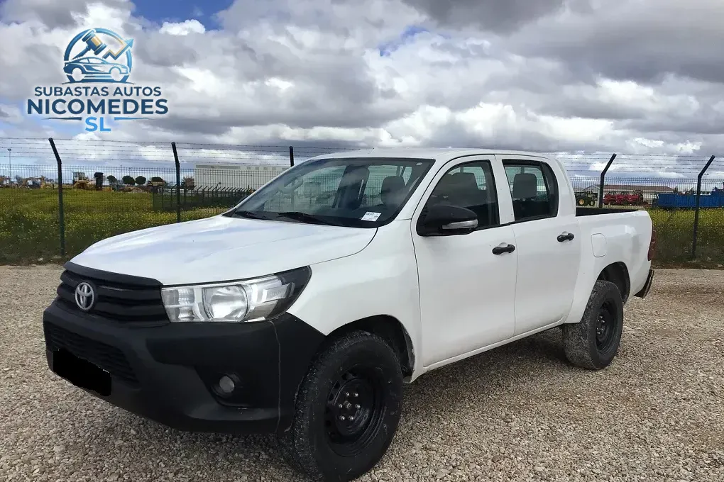 Toyota Hilux 4x4  Pickup, foto 10 de 10