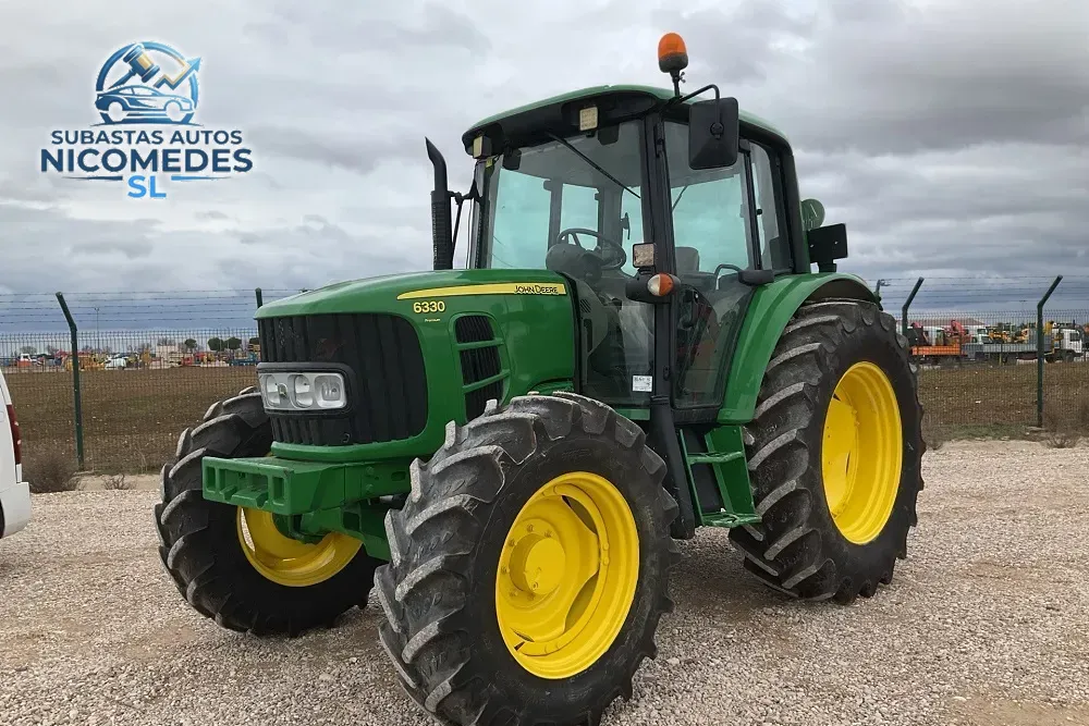 John Deere 6330 Premium 4WD, foto 8 de 10