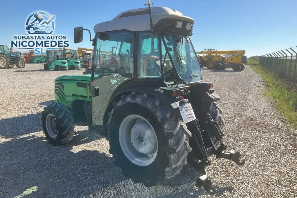 Deutz Fahr Agrocompact F100 4WD, foto 4 de 10