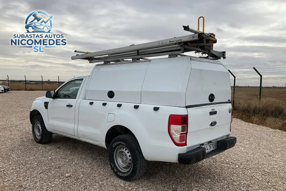 Ford Ranger Todoterrenos con caja, foto 2 de 14